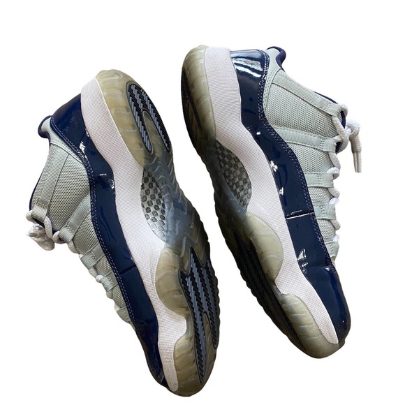 Nike Air Jordan 11 Retro Low Georgetown 528895-007 Men’s Size 8 Sneakers - Picture 4 of 9